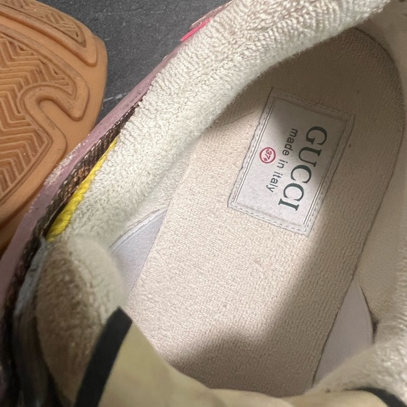 Authentic gucci sneakers - Picture 3 of 7